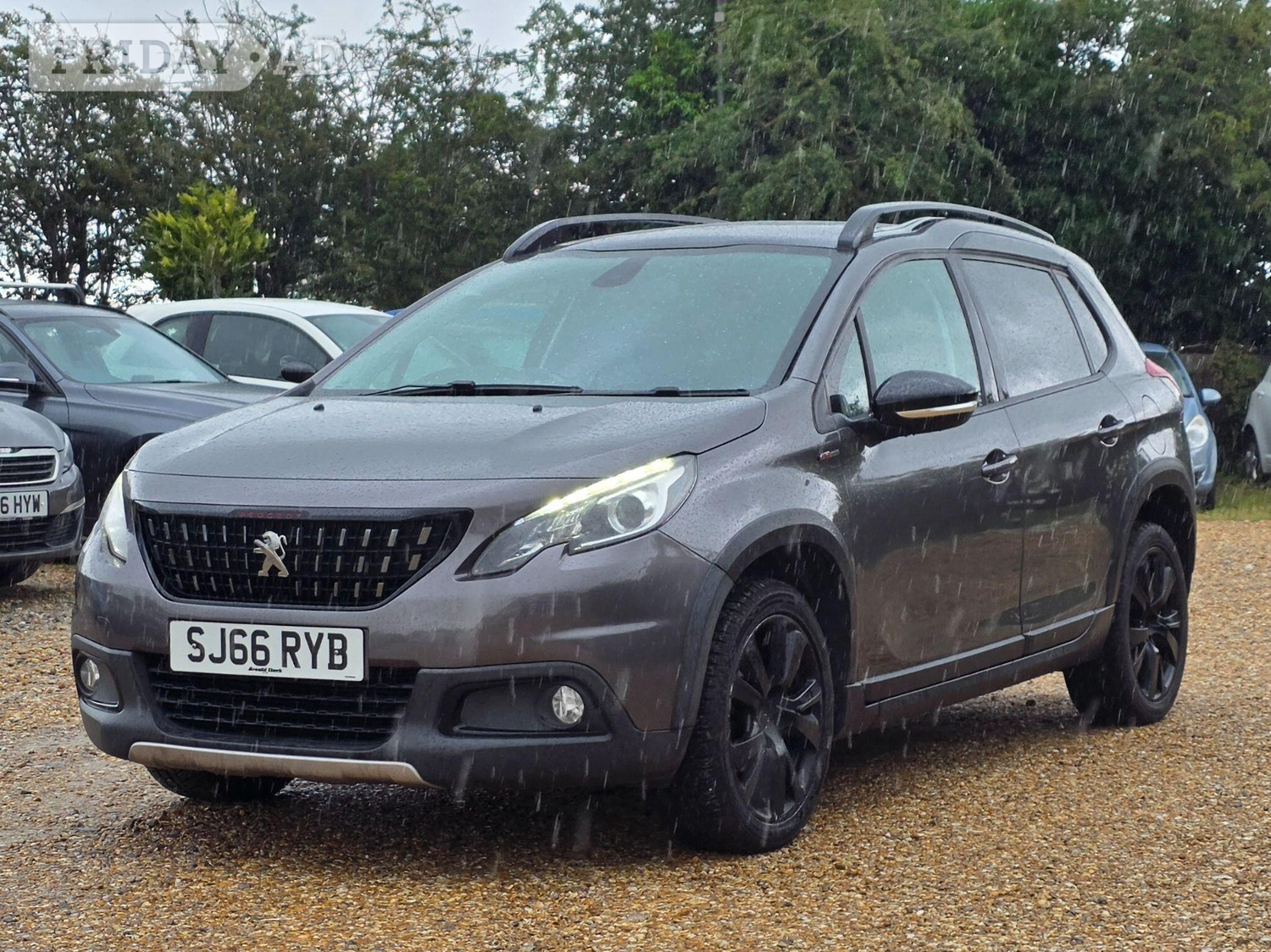 [ berth ]Peugeot 2008