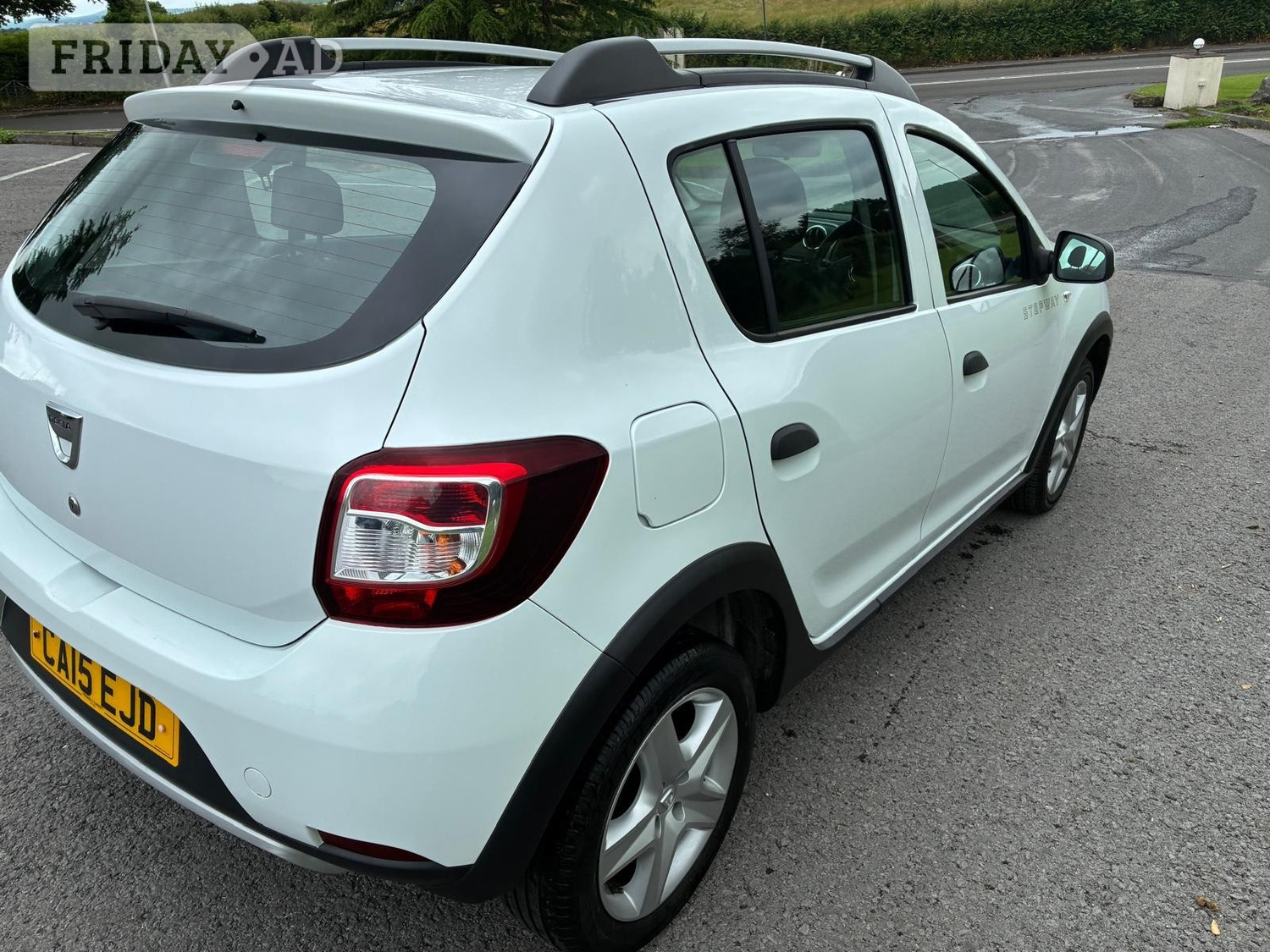 Dacia Sandero Stepway 2015 - Cars in Swansea