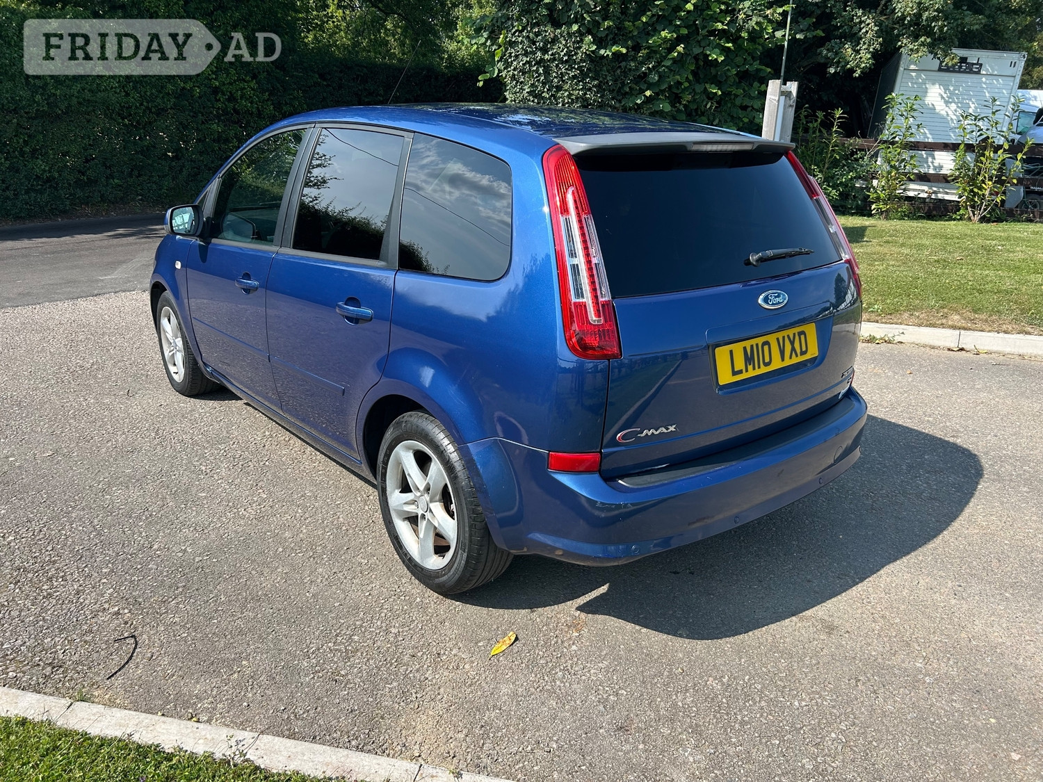 [ berth ]Ford C-MAX