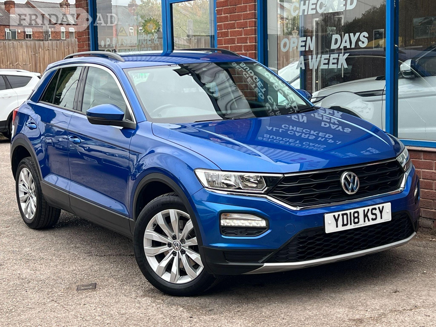 [ berth ]Volkswagen T-Roc