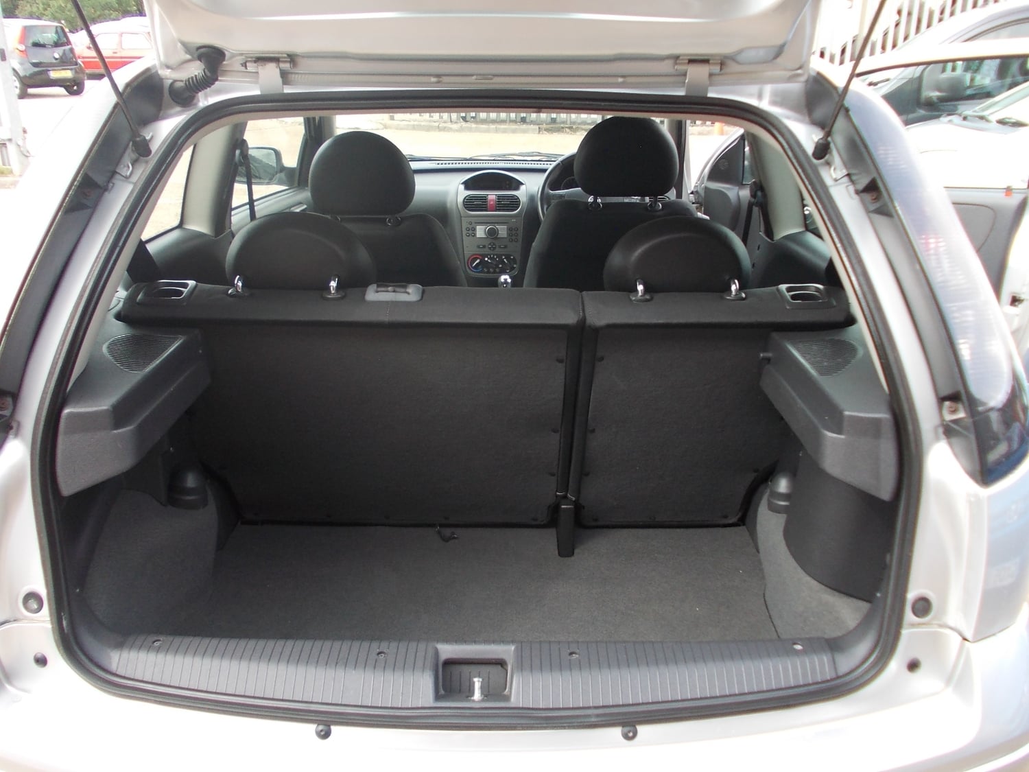 Vauxhall Corsa 2005 - Cars in Hailsham