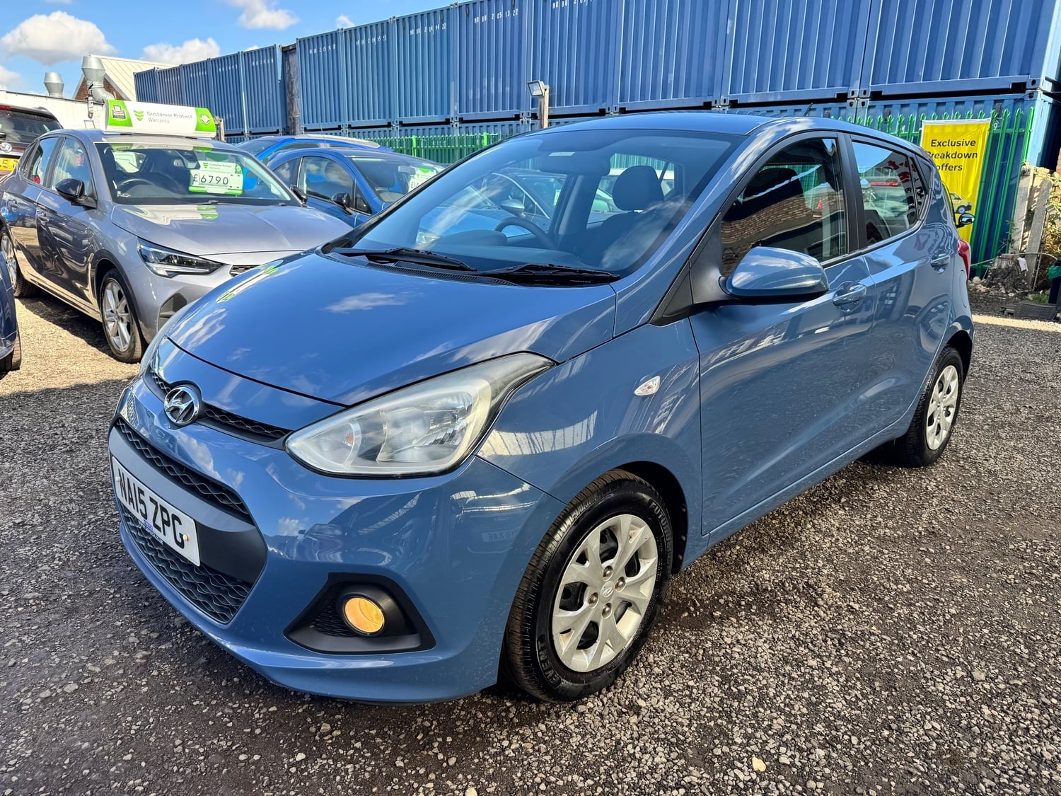 Hyundai i10 2015 - Cars