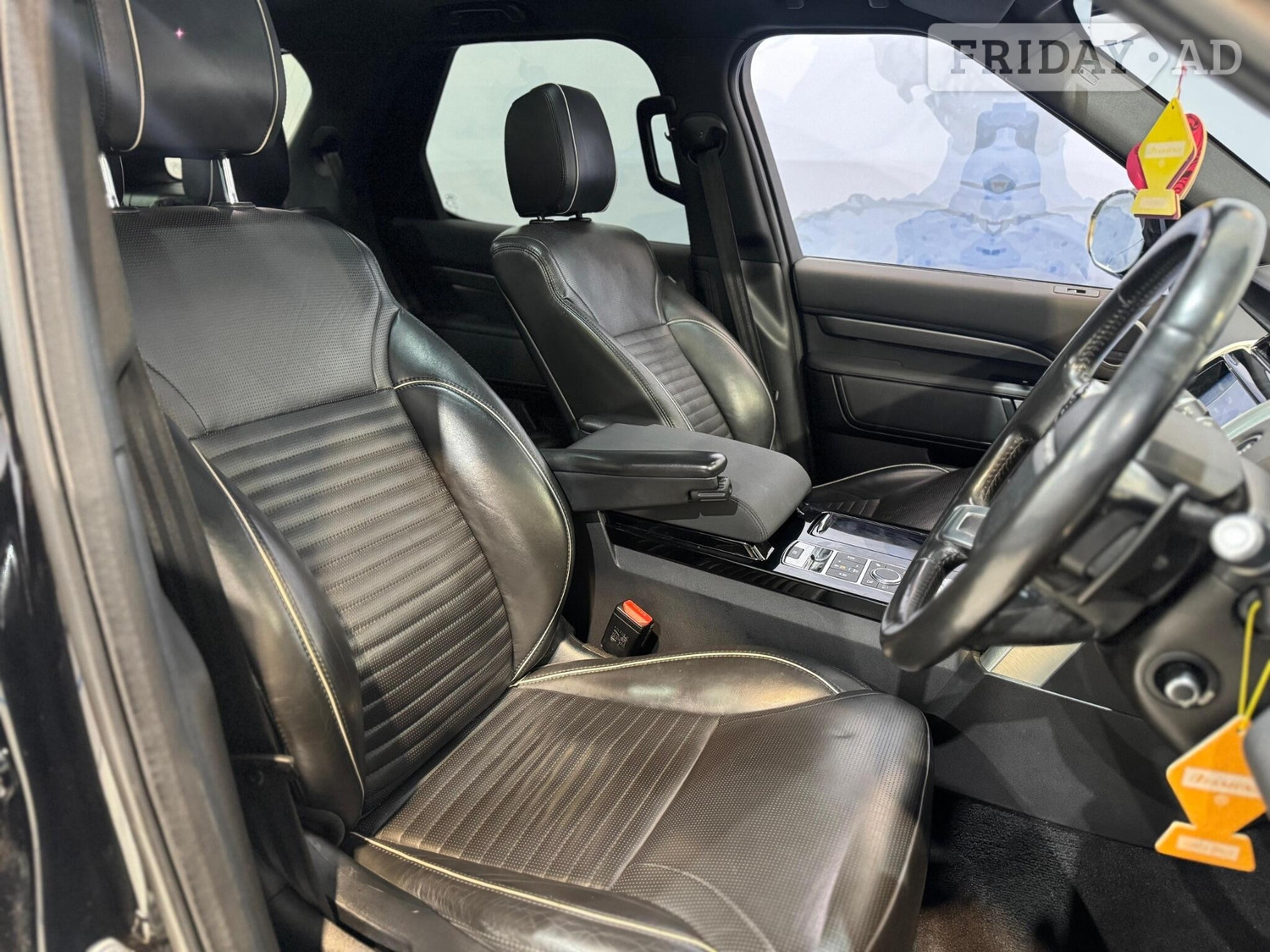 Land Rover Discovery 2018 - Cars in Uxbridge