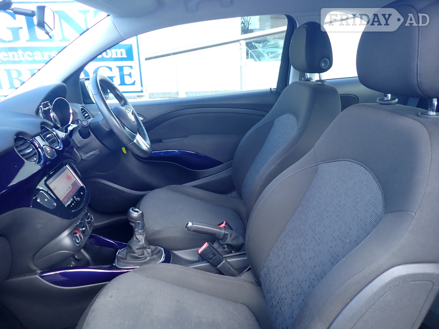 [ berth ]Vauxhall Adam