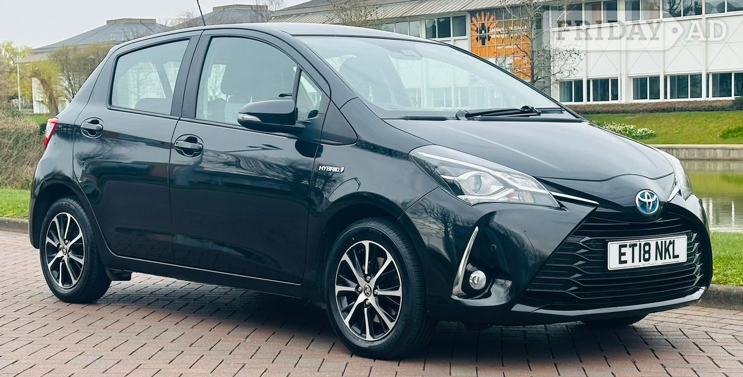 Toyota Yaris 2018 in Hillingdon
