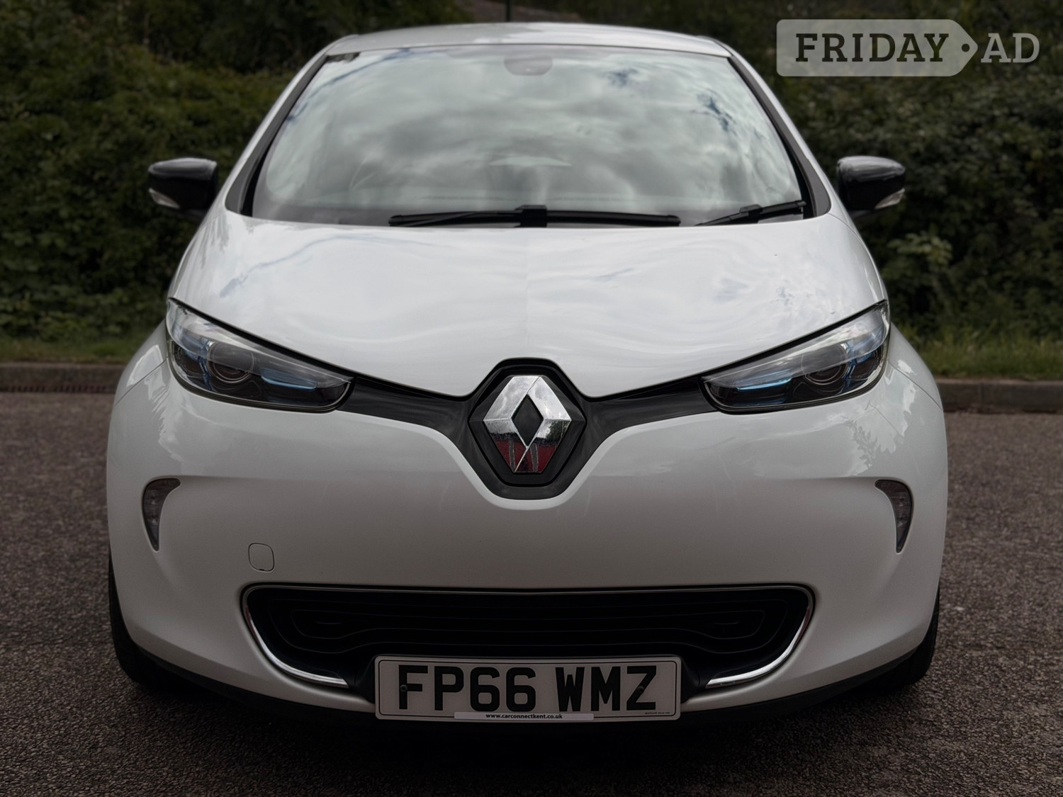 Renault Zoe 2016 - Cars in Greenhithe