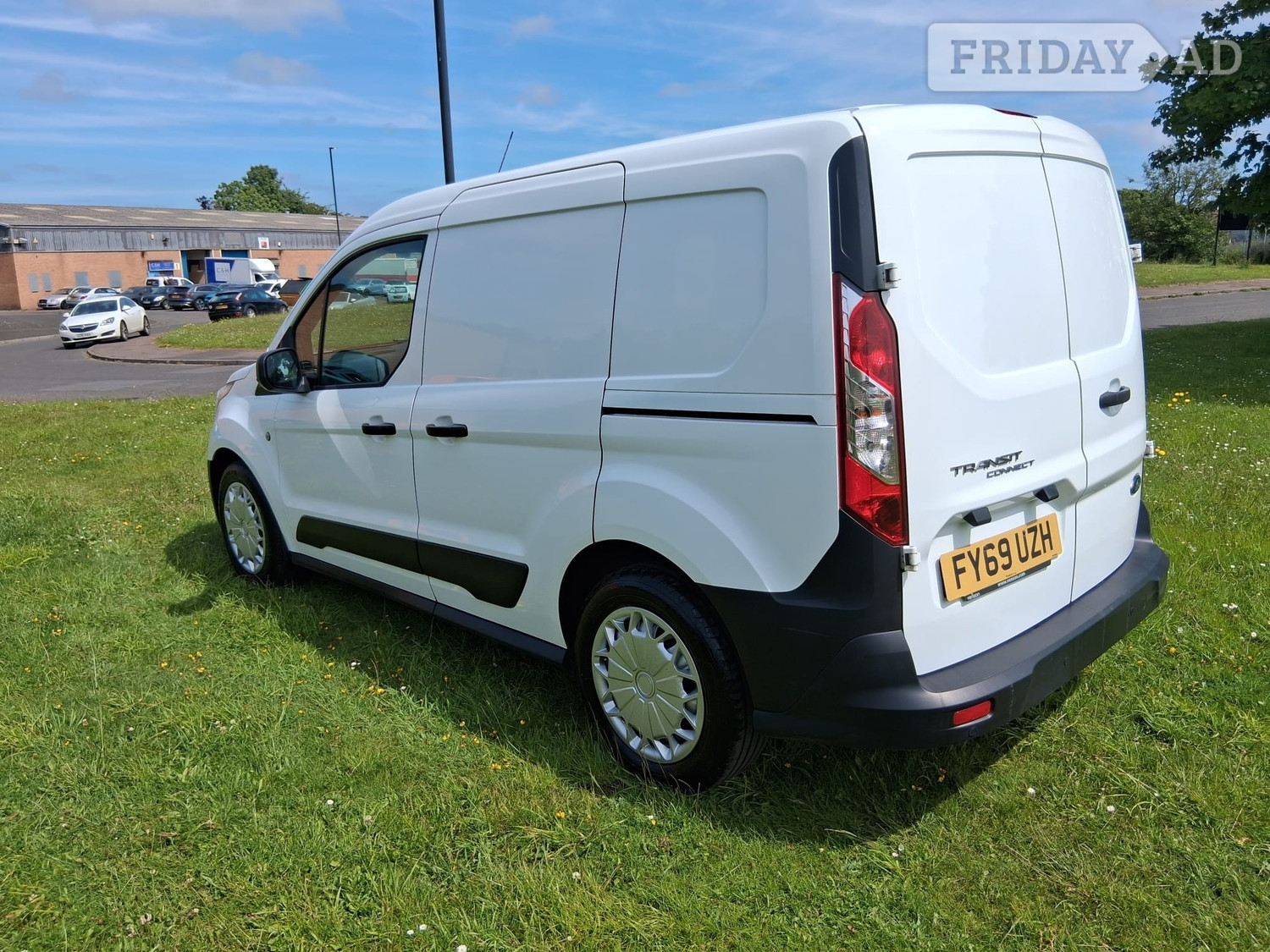 [ berth ]Ford Transit Connect