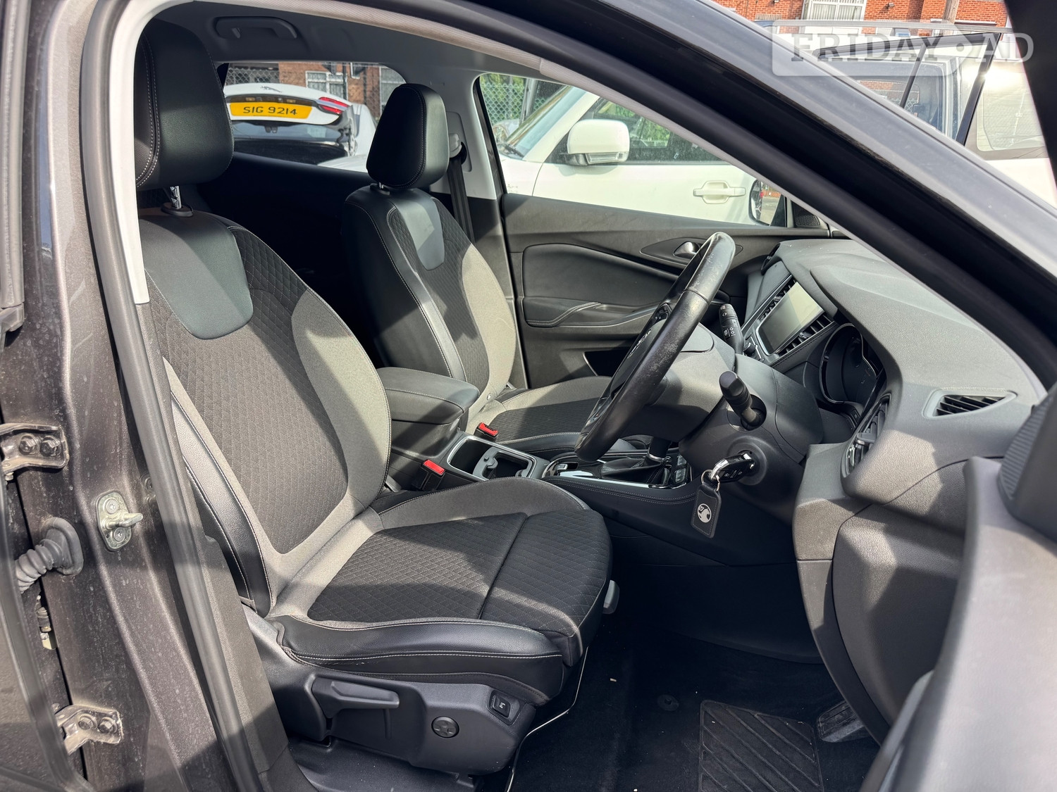 Vauxhall Grandland X 2019 - Cars