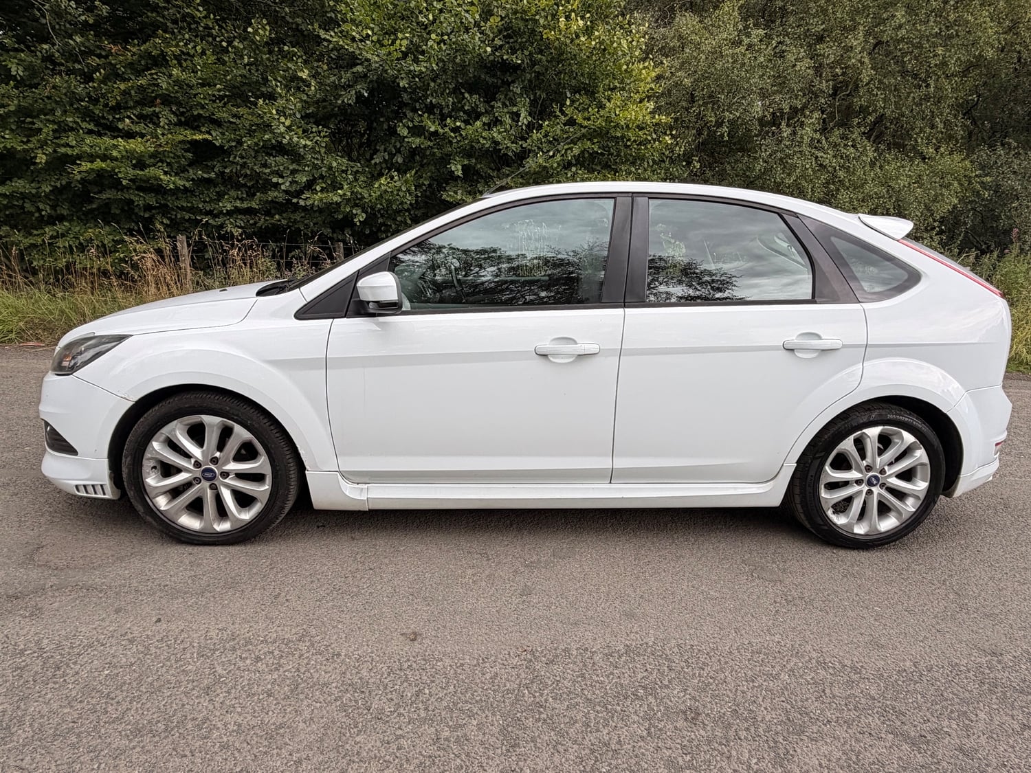 Ford Focus 2009 - Cars