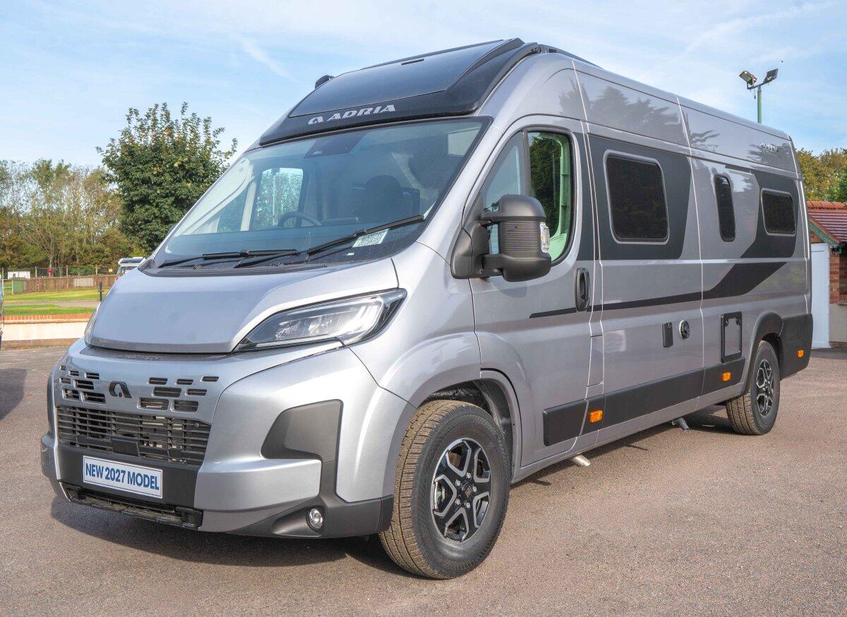 Adria Van Twin Supreme 640 SLB  for sale - Motorhomes & Caravans in Newark