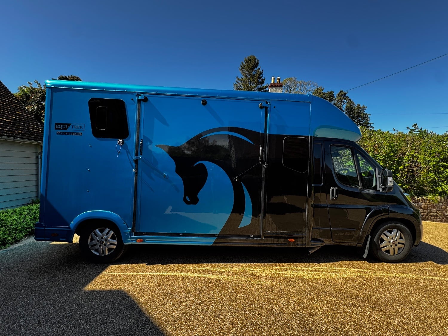 Equi-Trek Sonic Excel Fiat Horsebox - Trailers & Horseboxes in Leominster