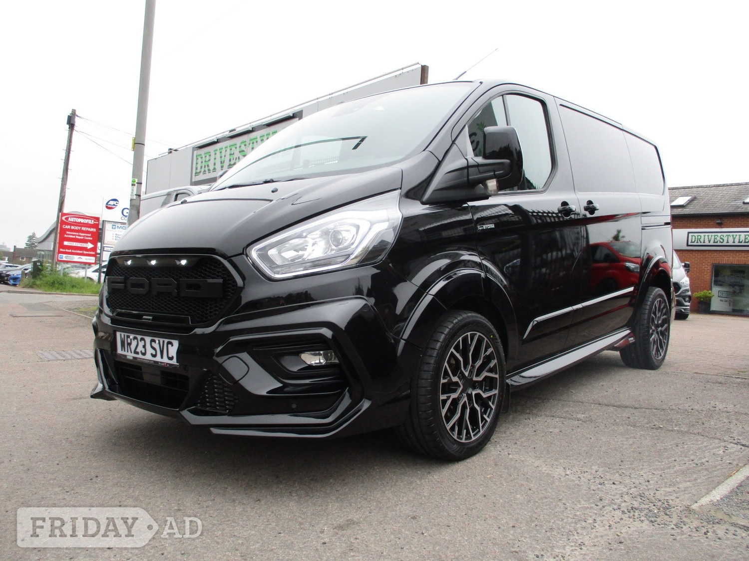 Ford Transit Custom 2023 - Vans & Commercial Vehicles