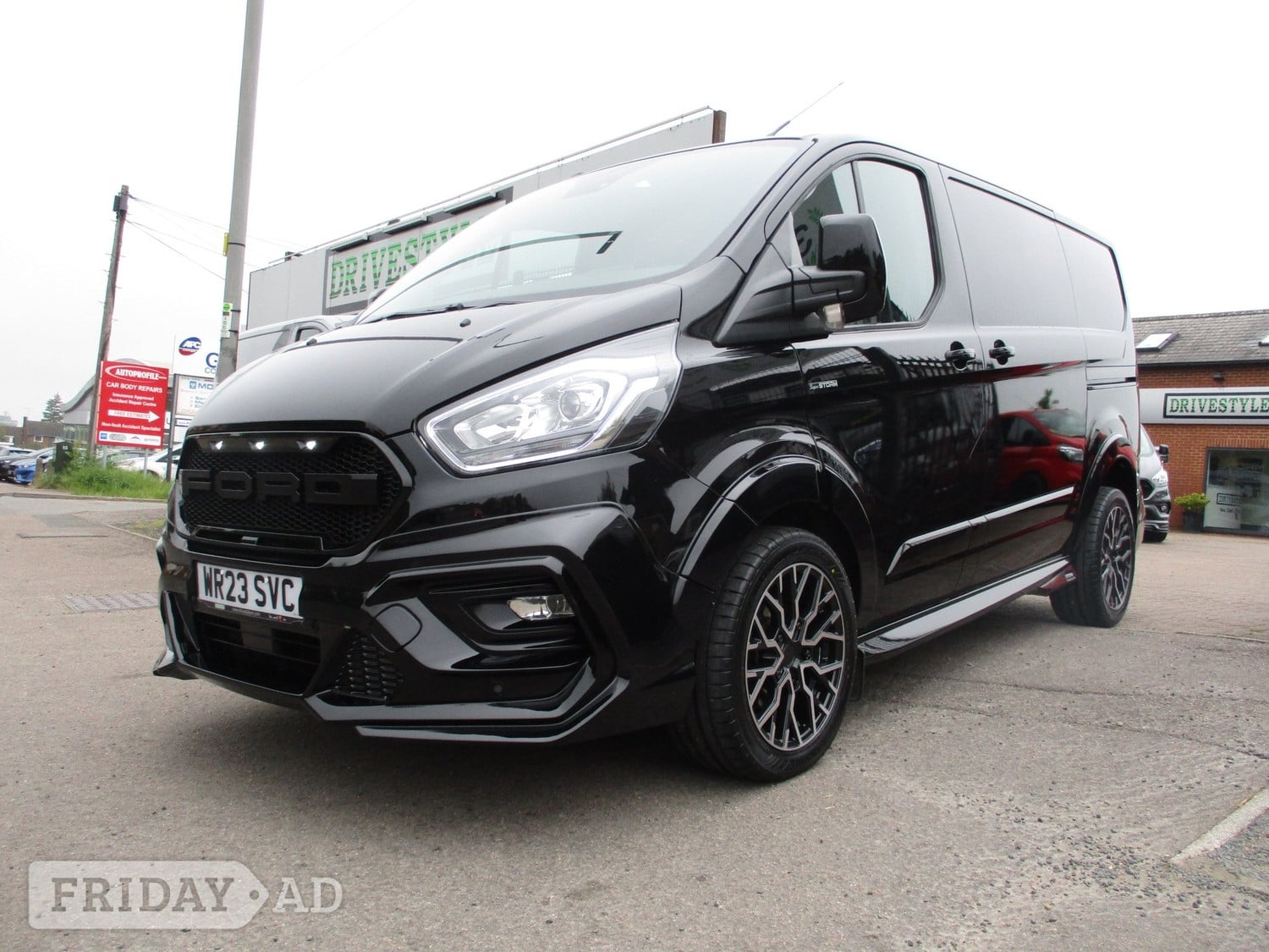 Ford Transit Custom 2023 - Vans & Commercial Vehicles