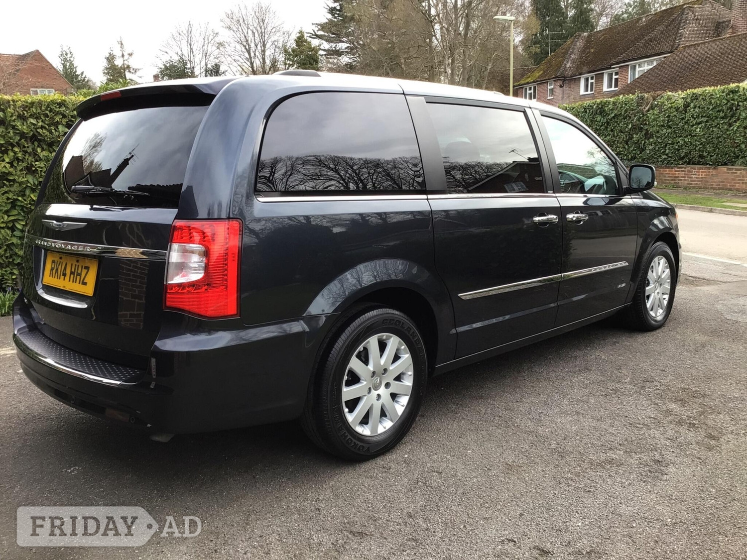Chrysler Grand Voyager 2014 - Cars