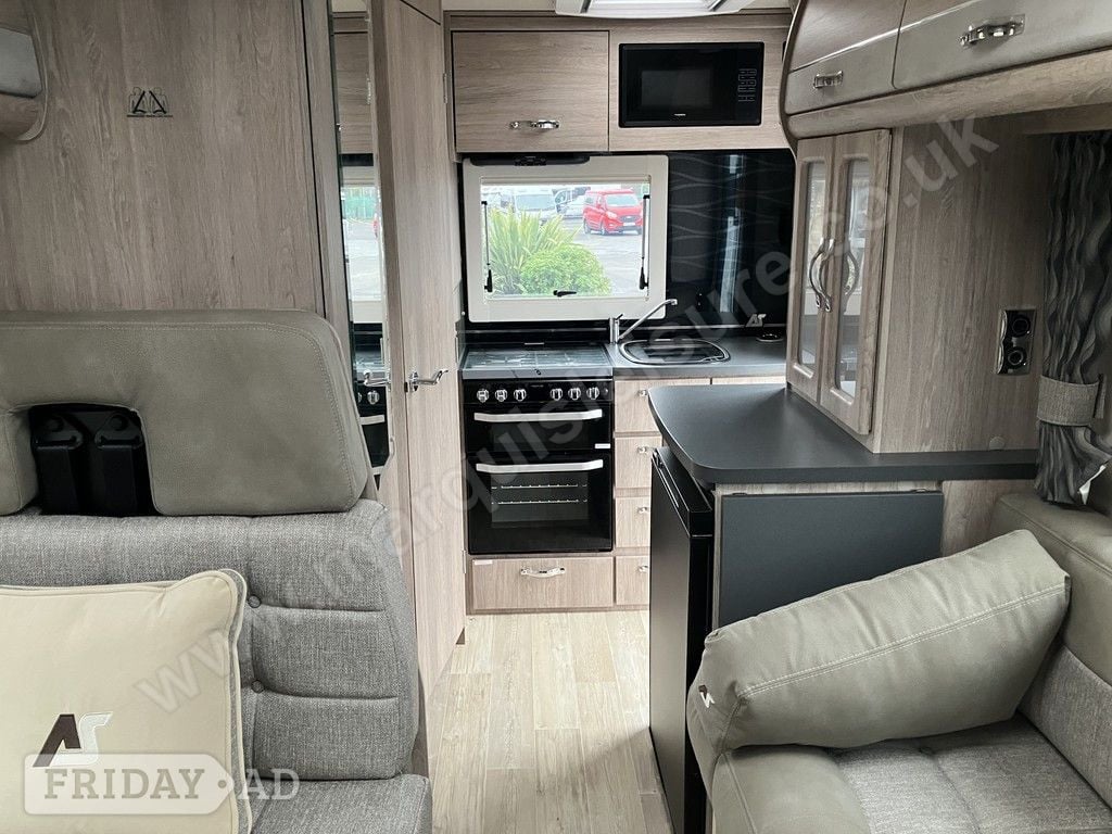 Auto-Sleepers Broadway EK 2026 for sale - Motorhomes & Caravans in Newbury
