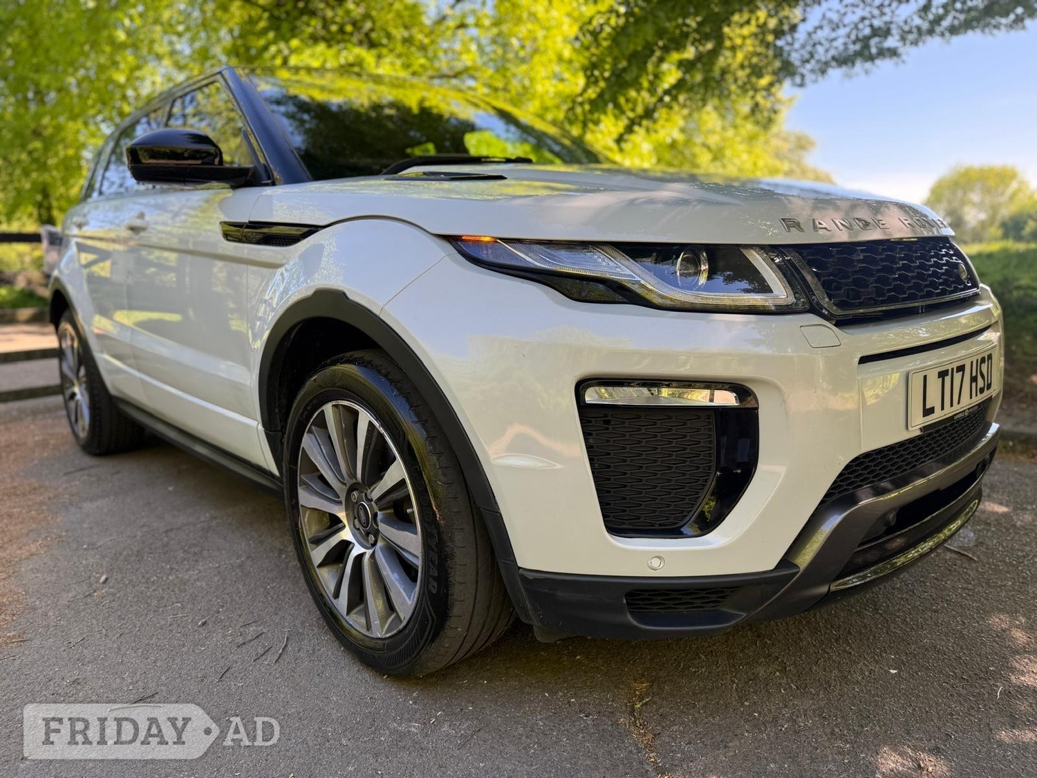 Land Rover Range Rover Evoque 2017 in Barnet
