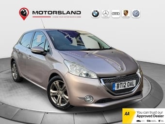 Peugeot 208 2012