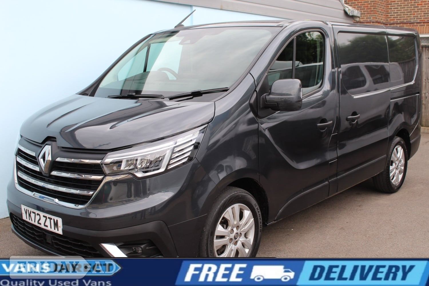 Renault Trafic 2022 in Southampton