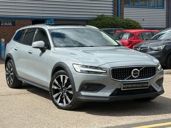 Volvo V60 2023