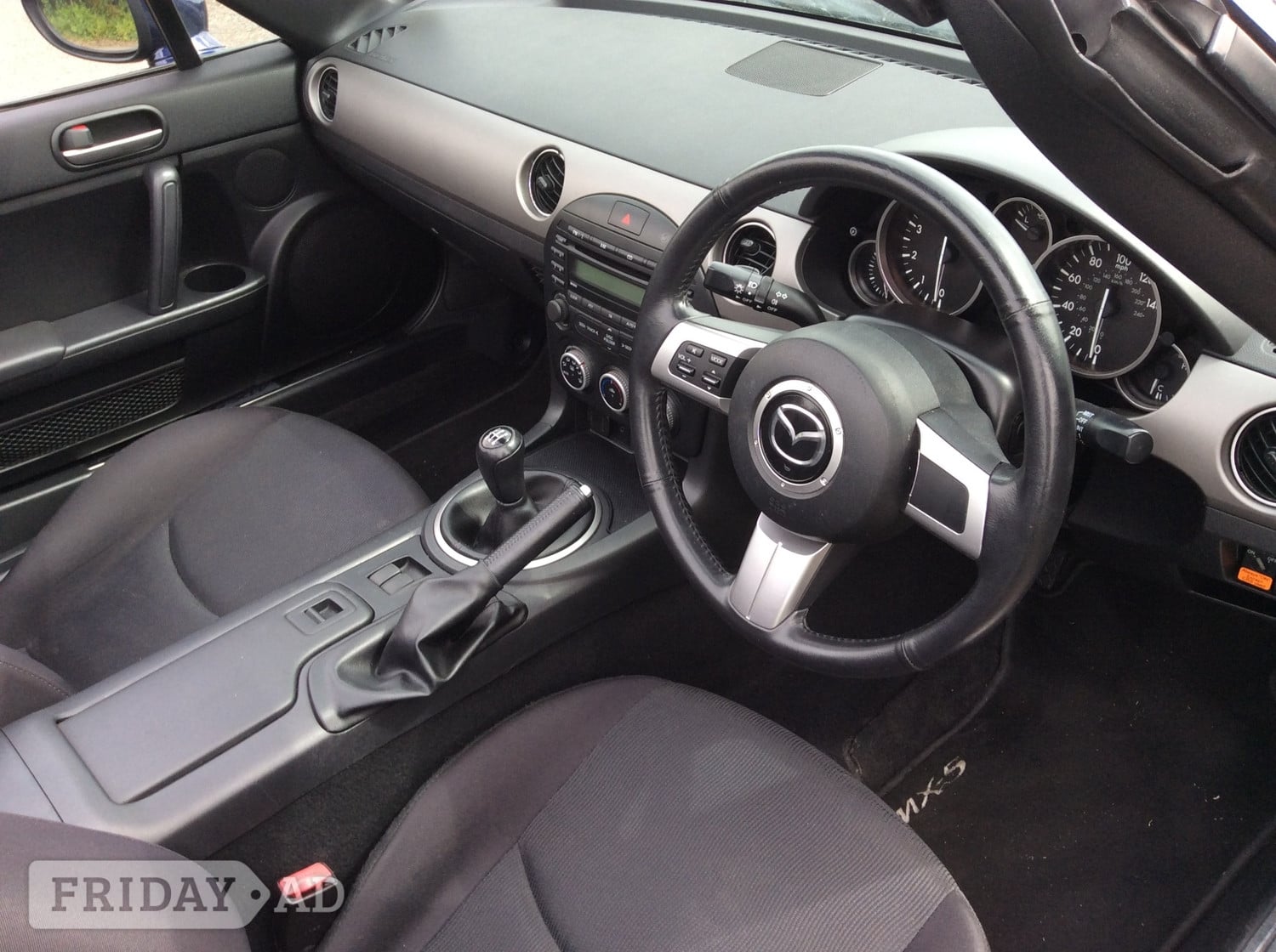 Mazda MX-5 2011 - Cars