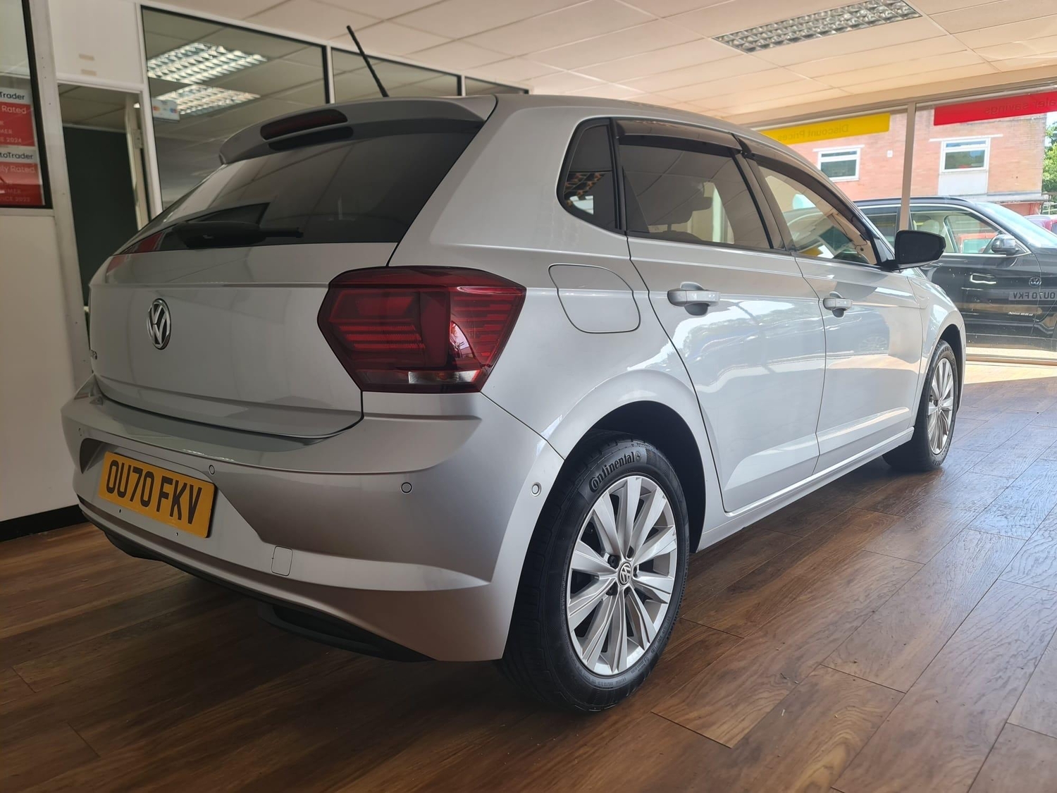 [ berth ]Volkswagen Polo