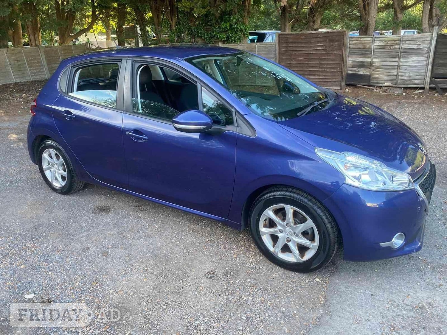 Peugeot 208 Ripley