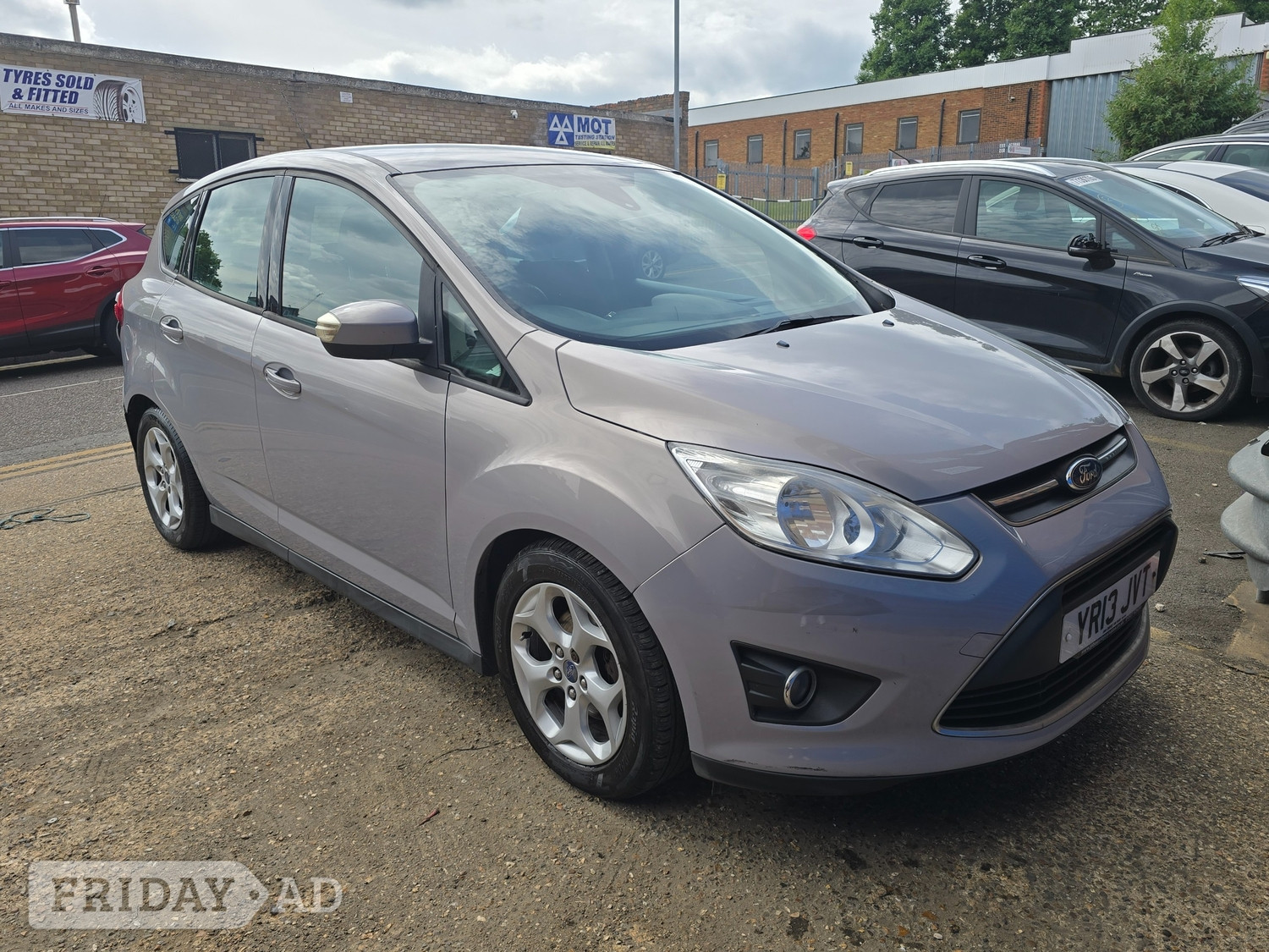 Ford C-MAX 2013 in Luton