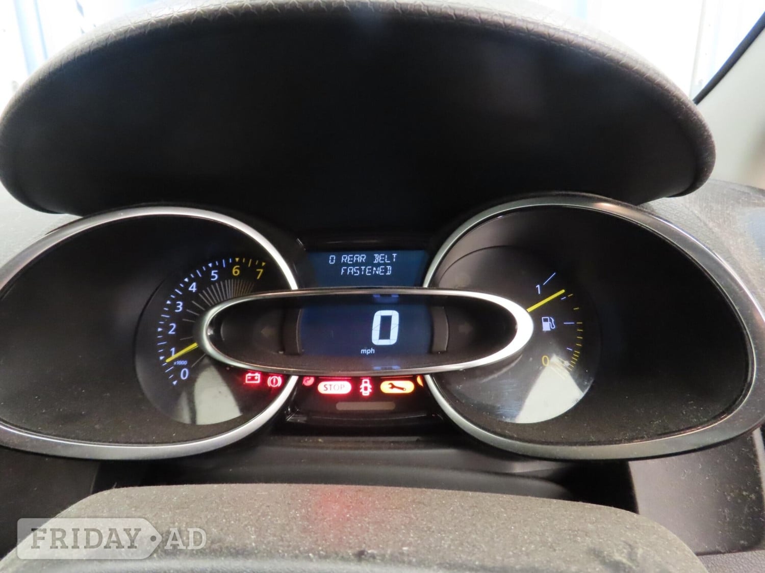 Renault Clio 2016 - Cars
