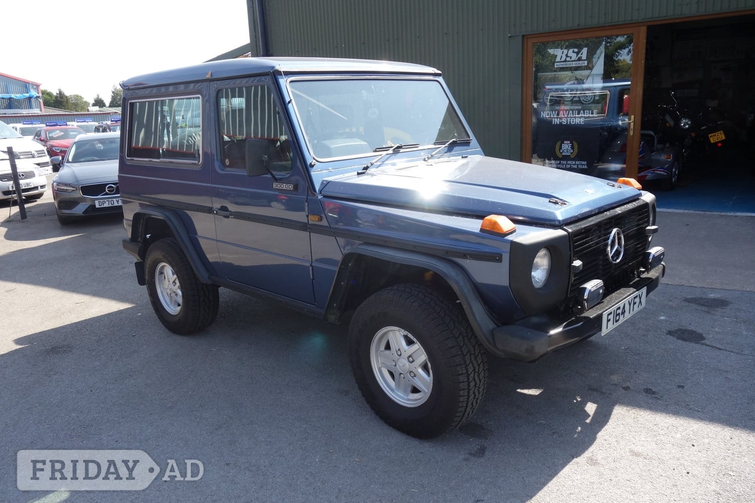 Mercedes-Benz 300 1989 in Rugeley