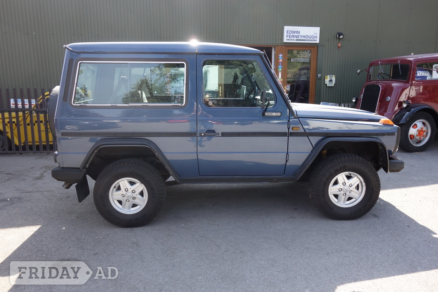 Mercedes-Benz 300 Rugeley