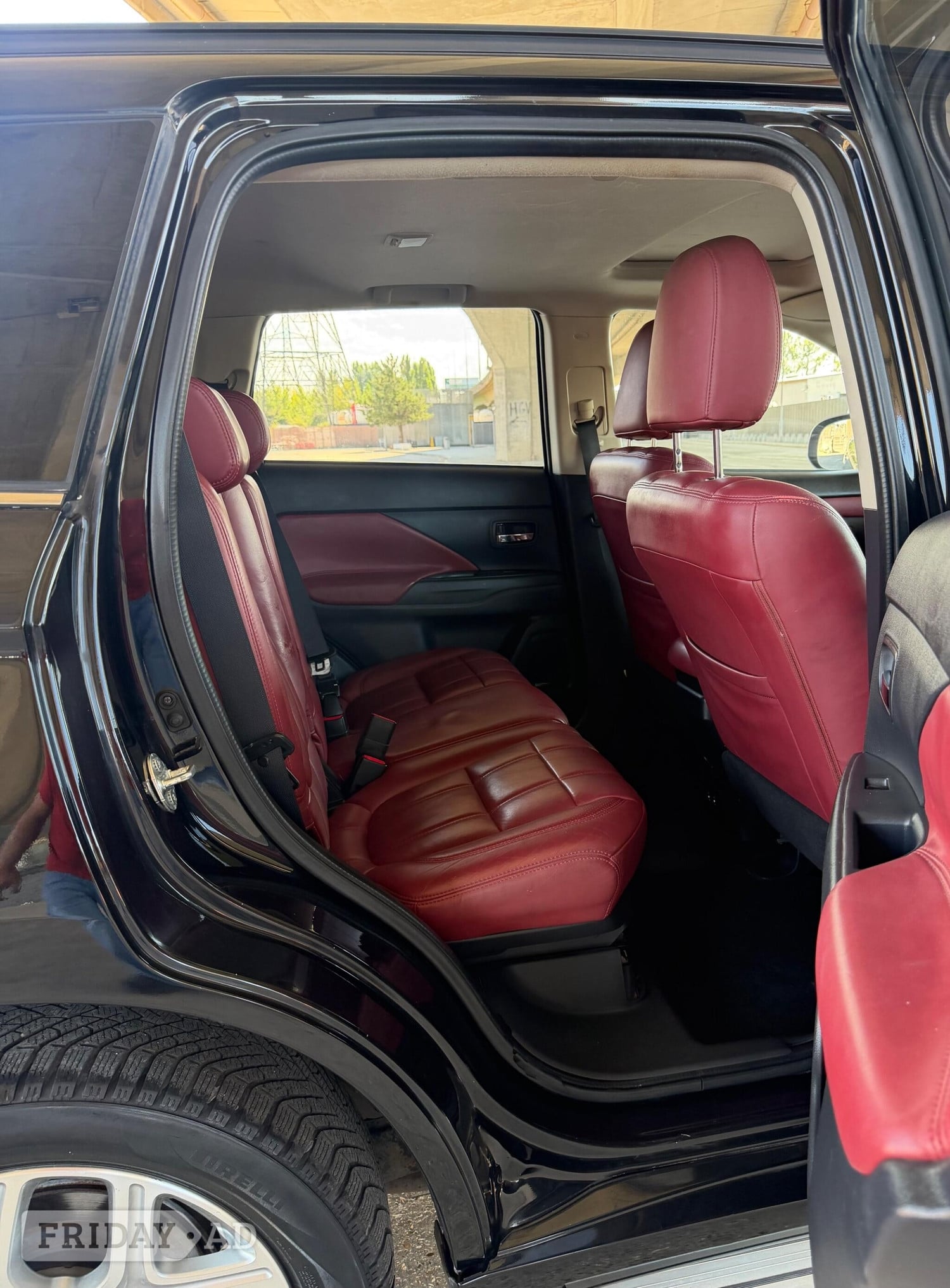 [ berth ]Mitsubishi Outlander