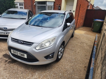 Ford Grand C-MAX 2012