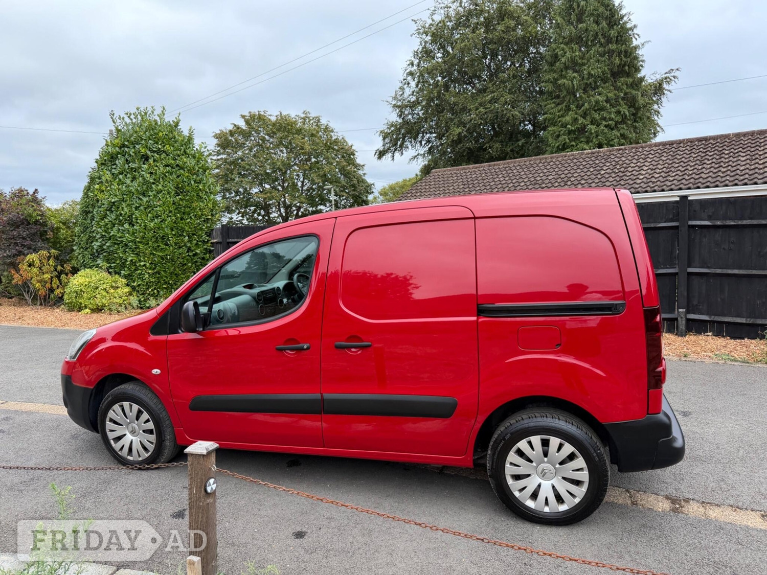 Citroen Berlingo 2014 - Vans & Commercial Vehicles in Addlestone