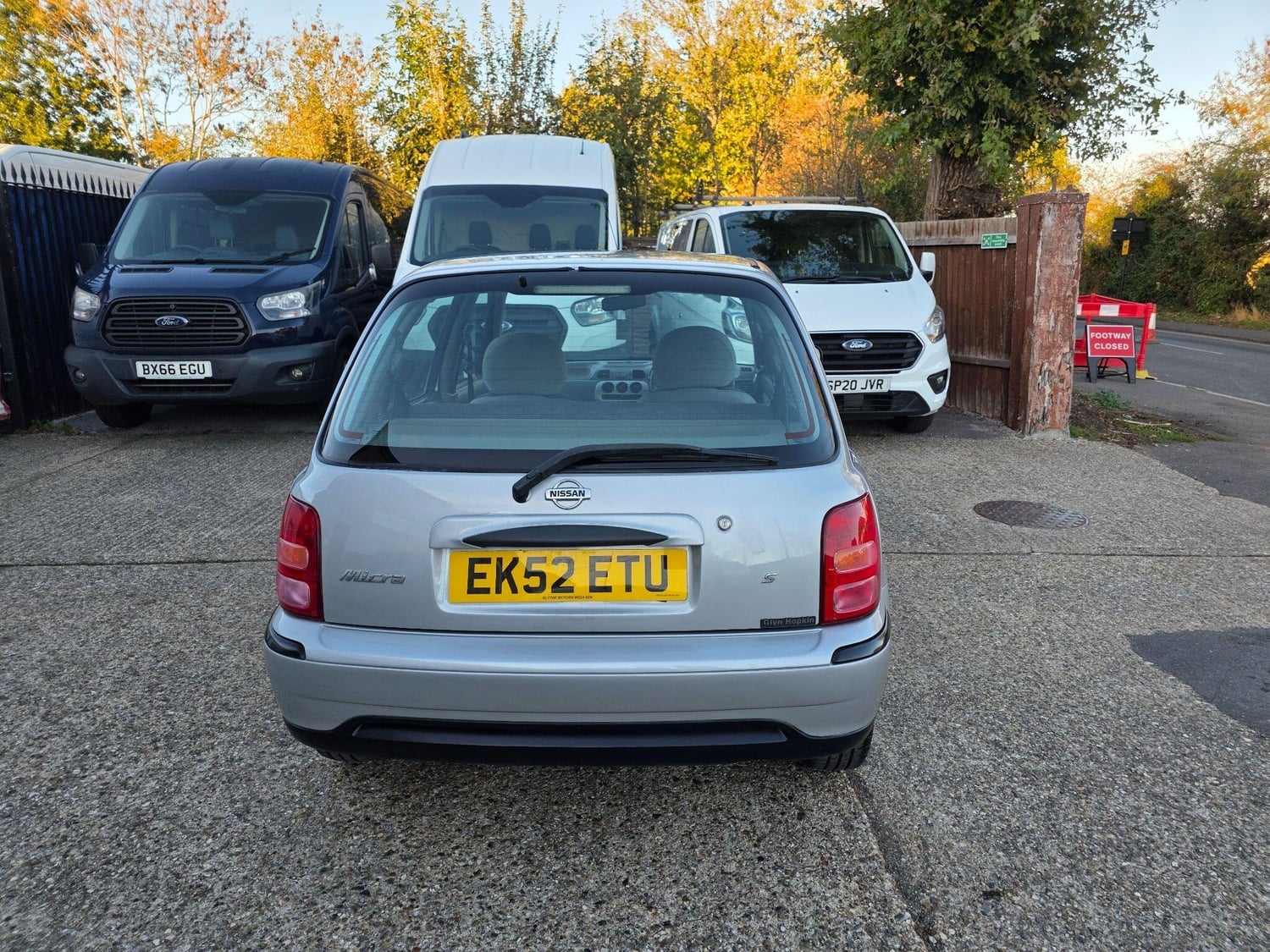 Nissan Micra 2002 - Cars in Hounslow