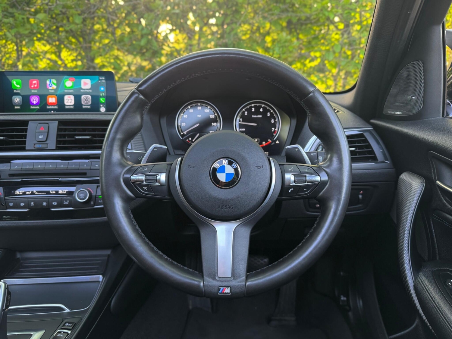 [ berth ]BMW 1 Series