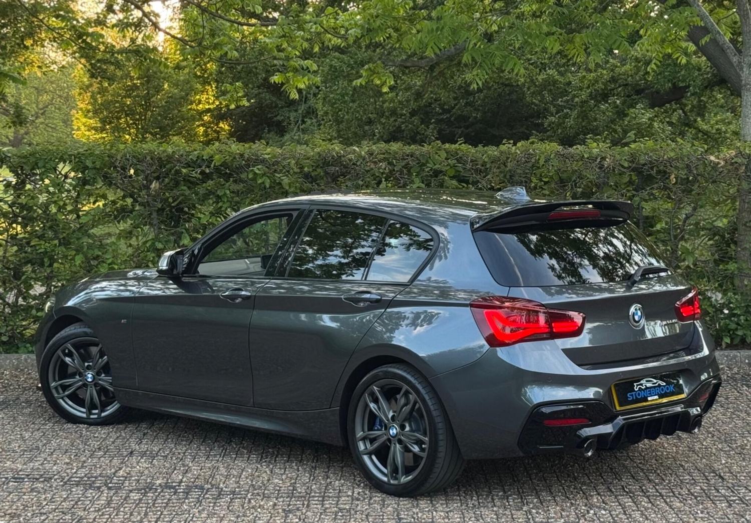 BMW 1 Series 2019 - Cars in Hillingdon