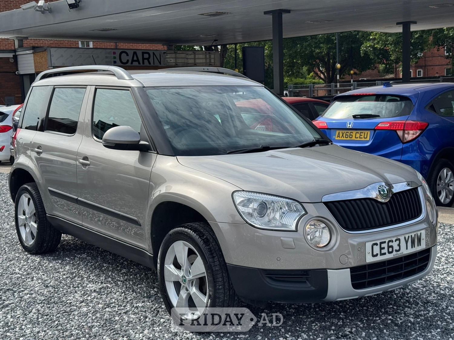 Skoda Yeti 2013 - Cars