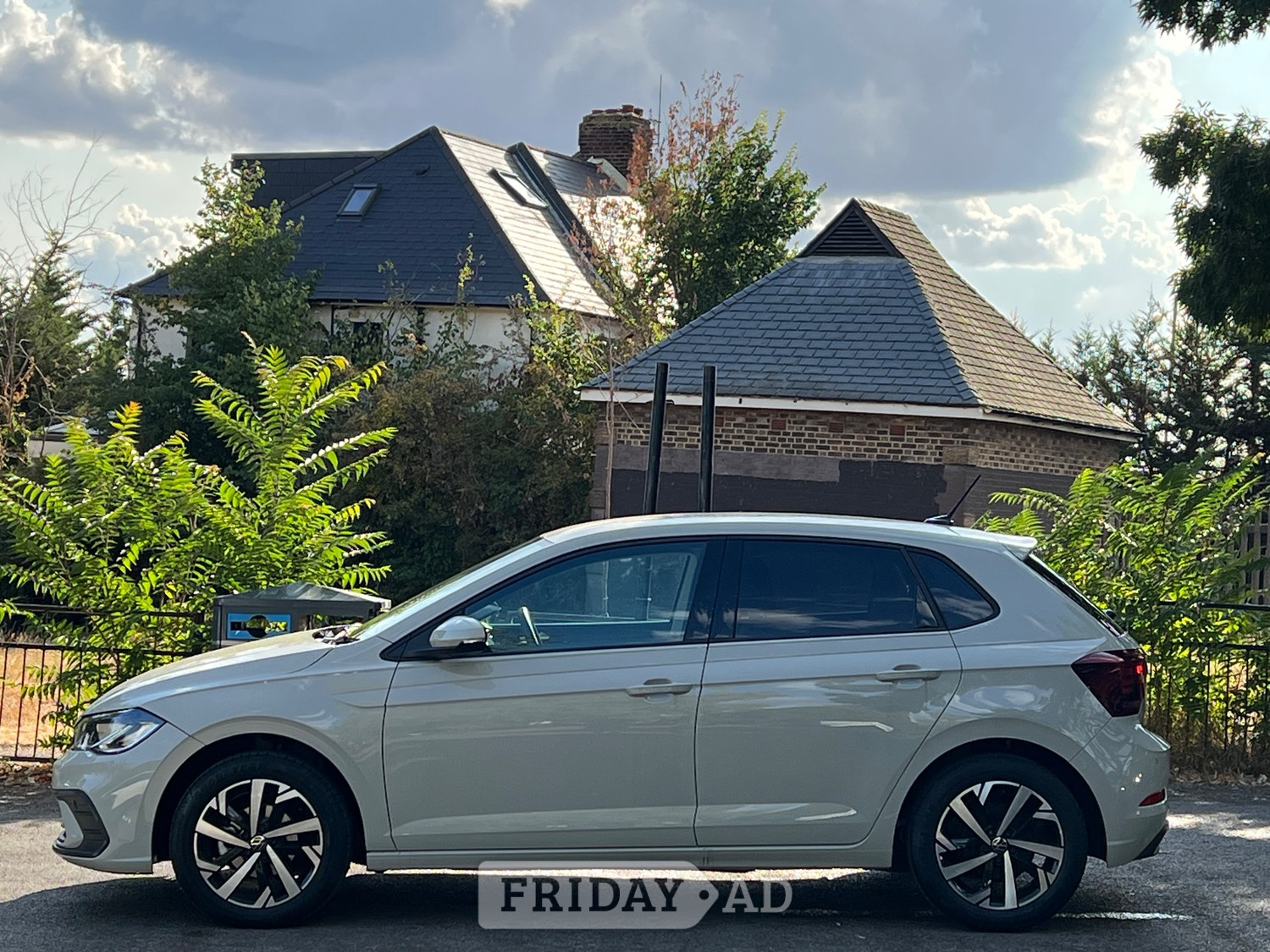 Volkswagen Polo 2025 - Cars in Brent