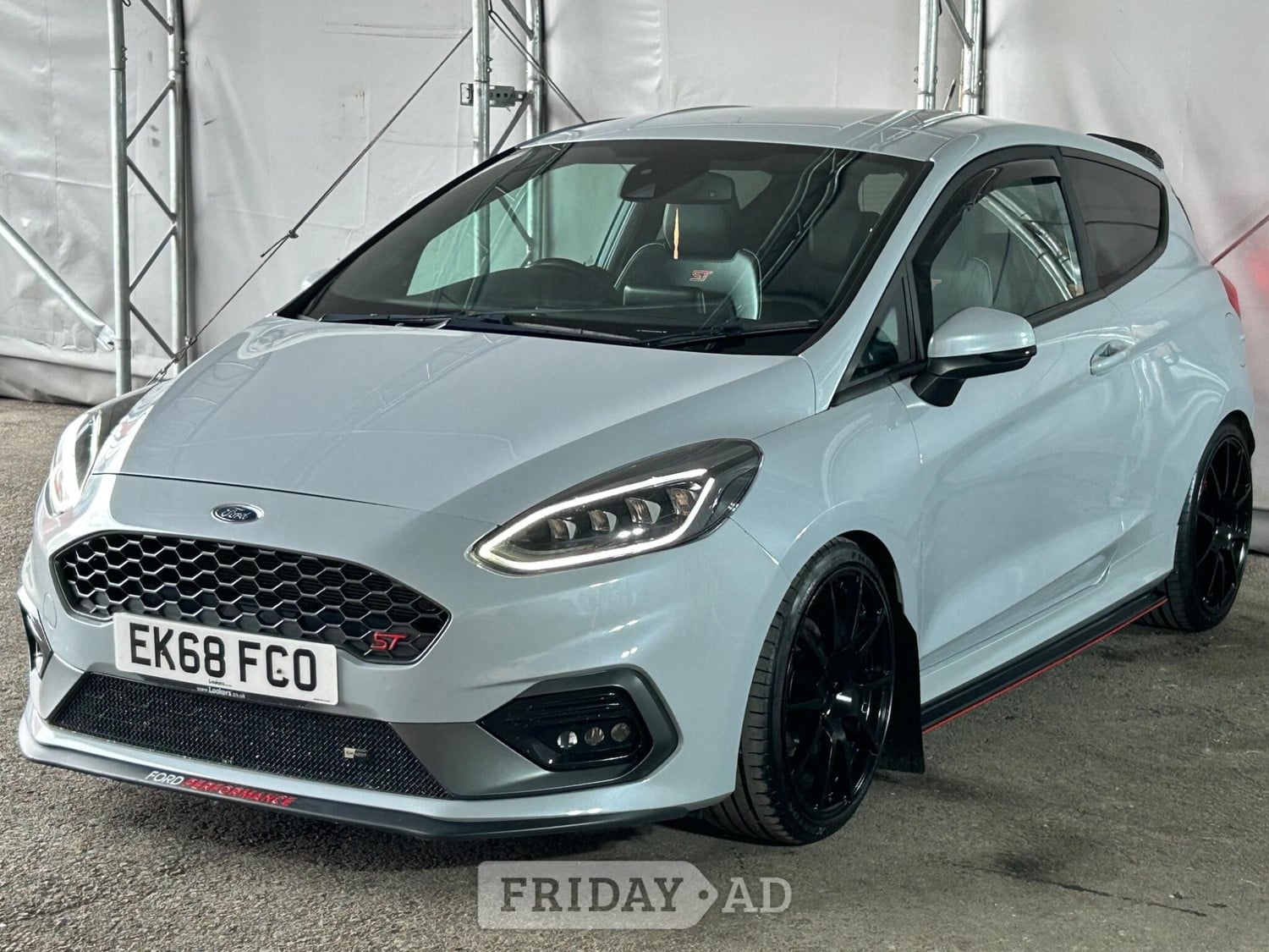 [ berth ]Ford Fiesta