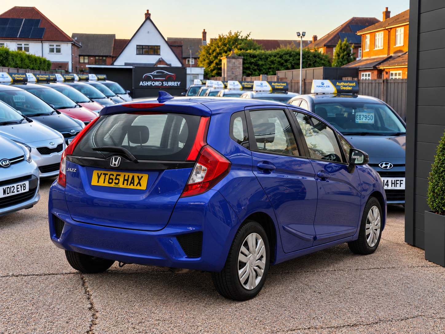 Honda Jazz 2015 - Cars in Ashford