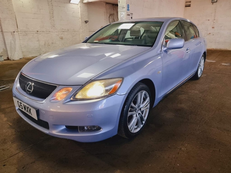[ berth ]Lexus GS