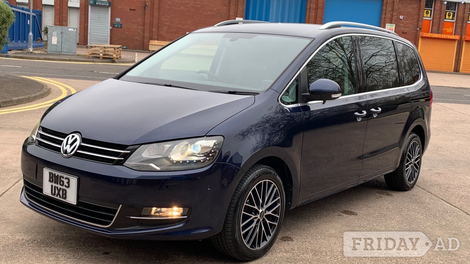 Volkswagen Sharan 2013 - Cars