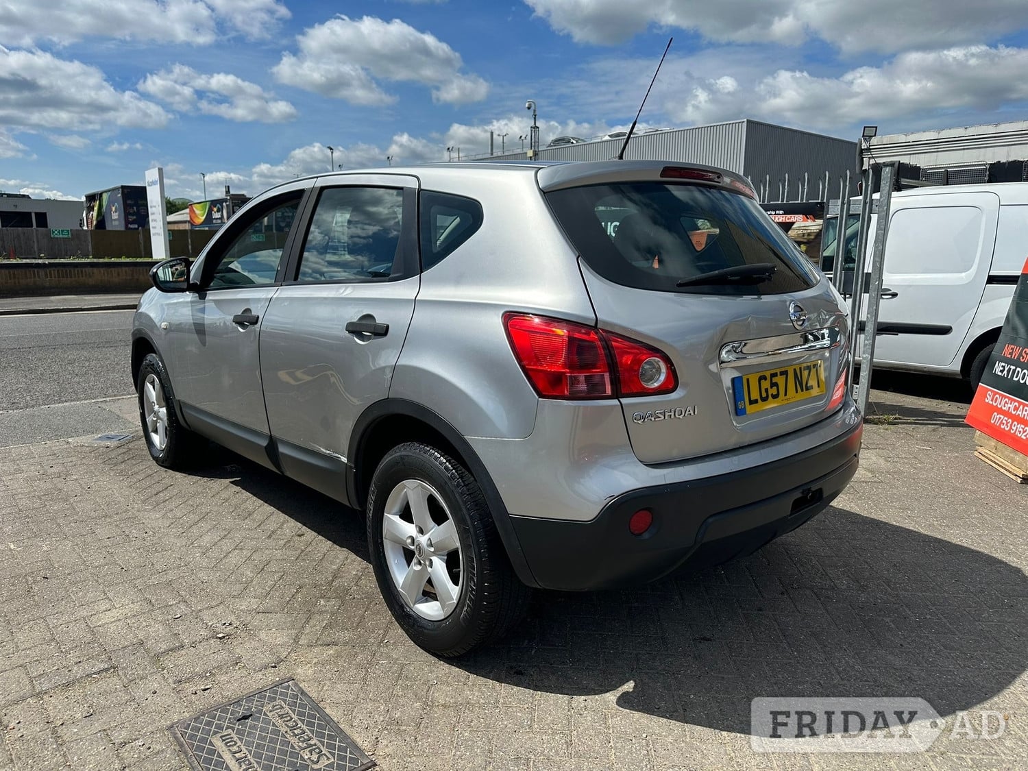 [ berth ]Nissan Qashqai