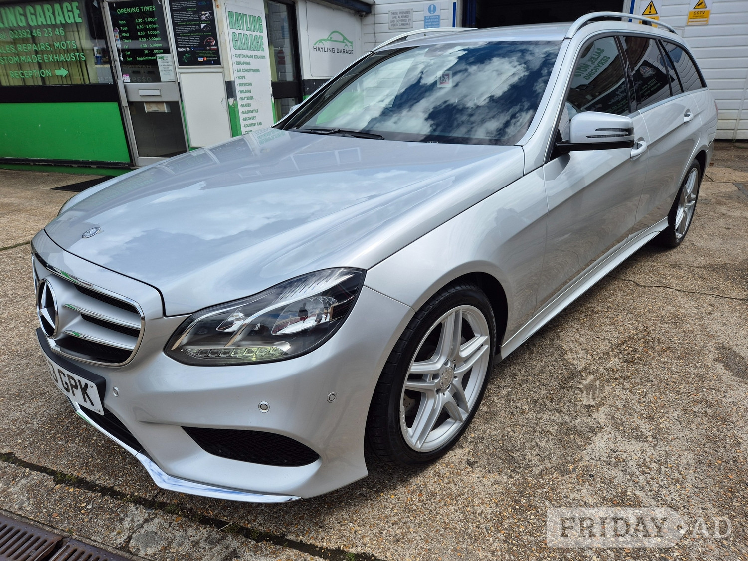 [ berth ]Mercedes-Benz E Class