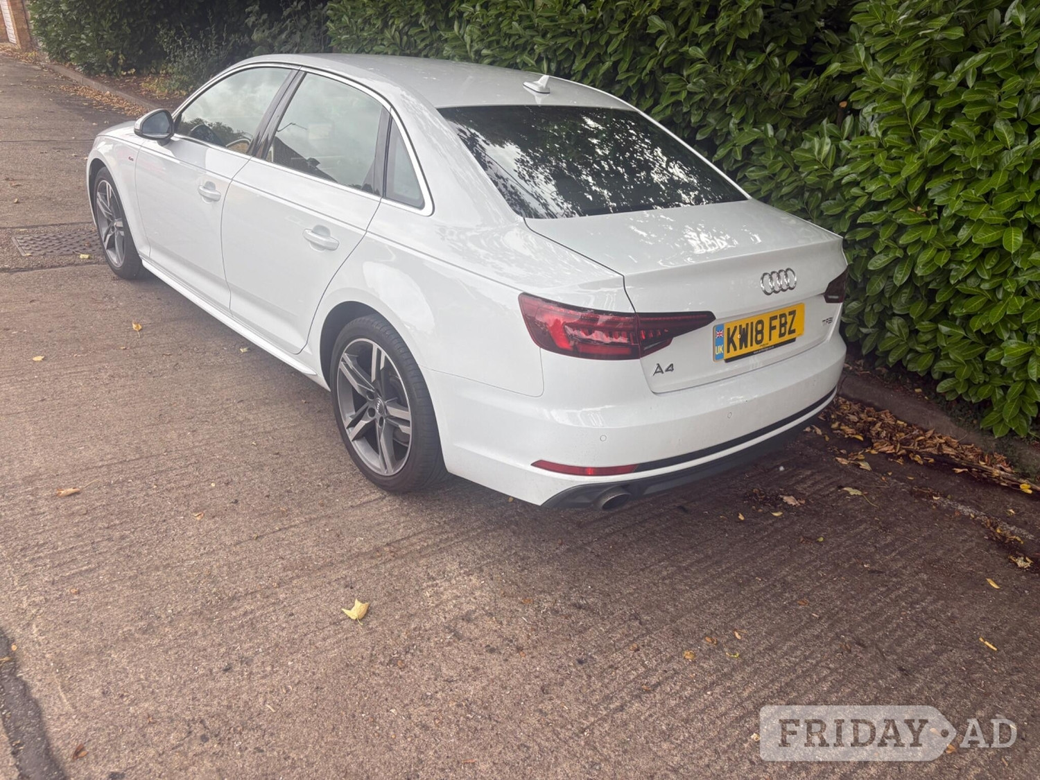 Audi A4 2018 - Cars