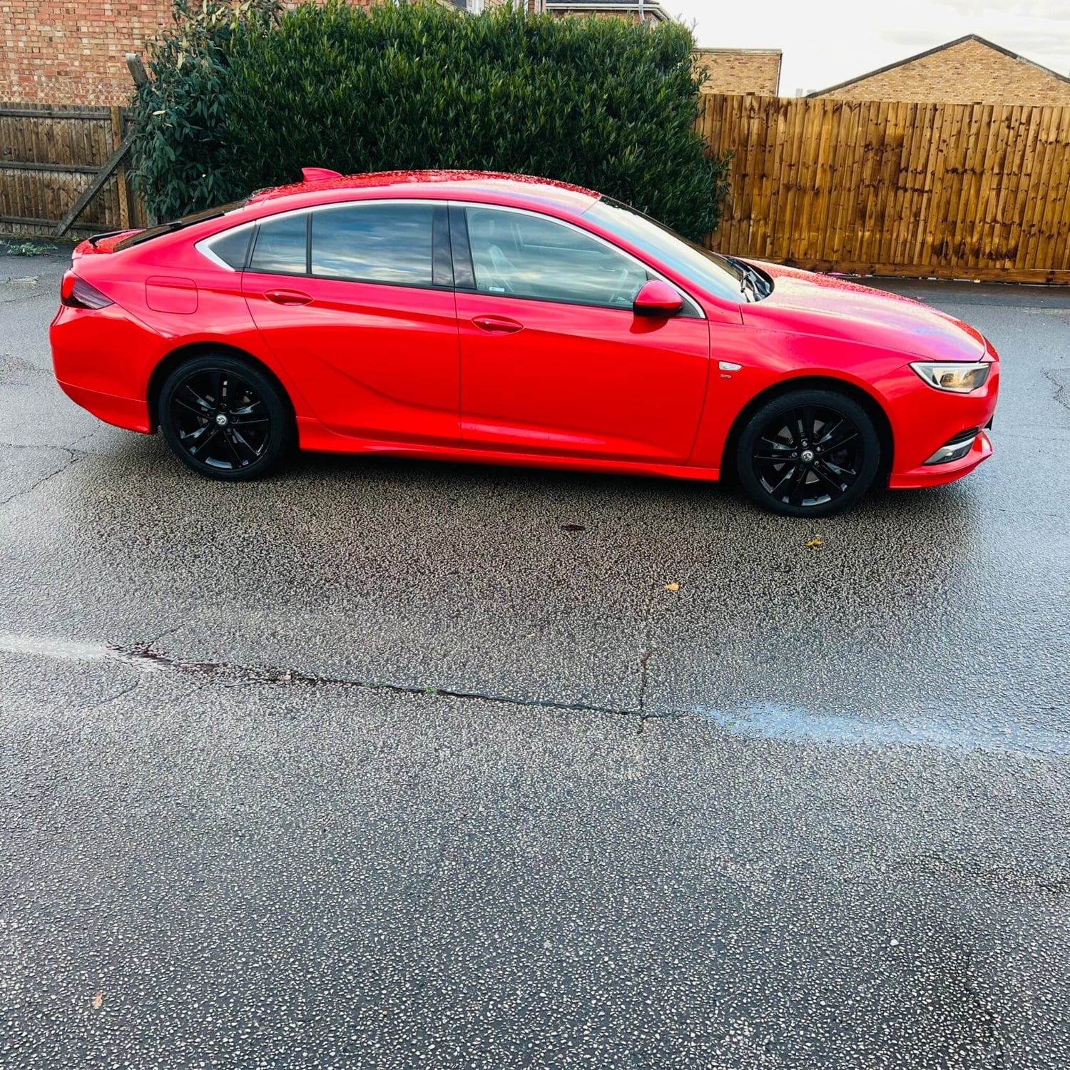Vauxhall Insignia 2017 - Cars