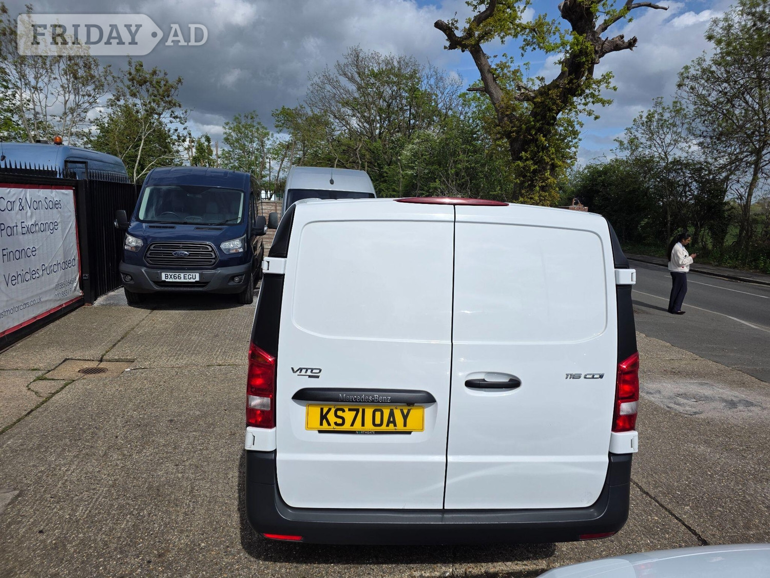 Mercedes-Benz Vito 2022 - Vans & Commercial Vehicles