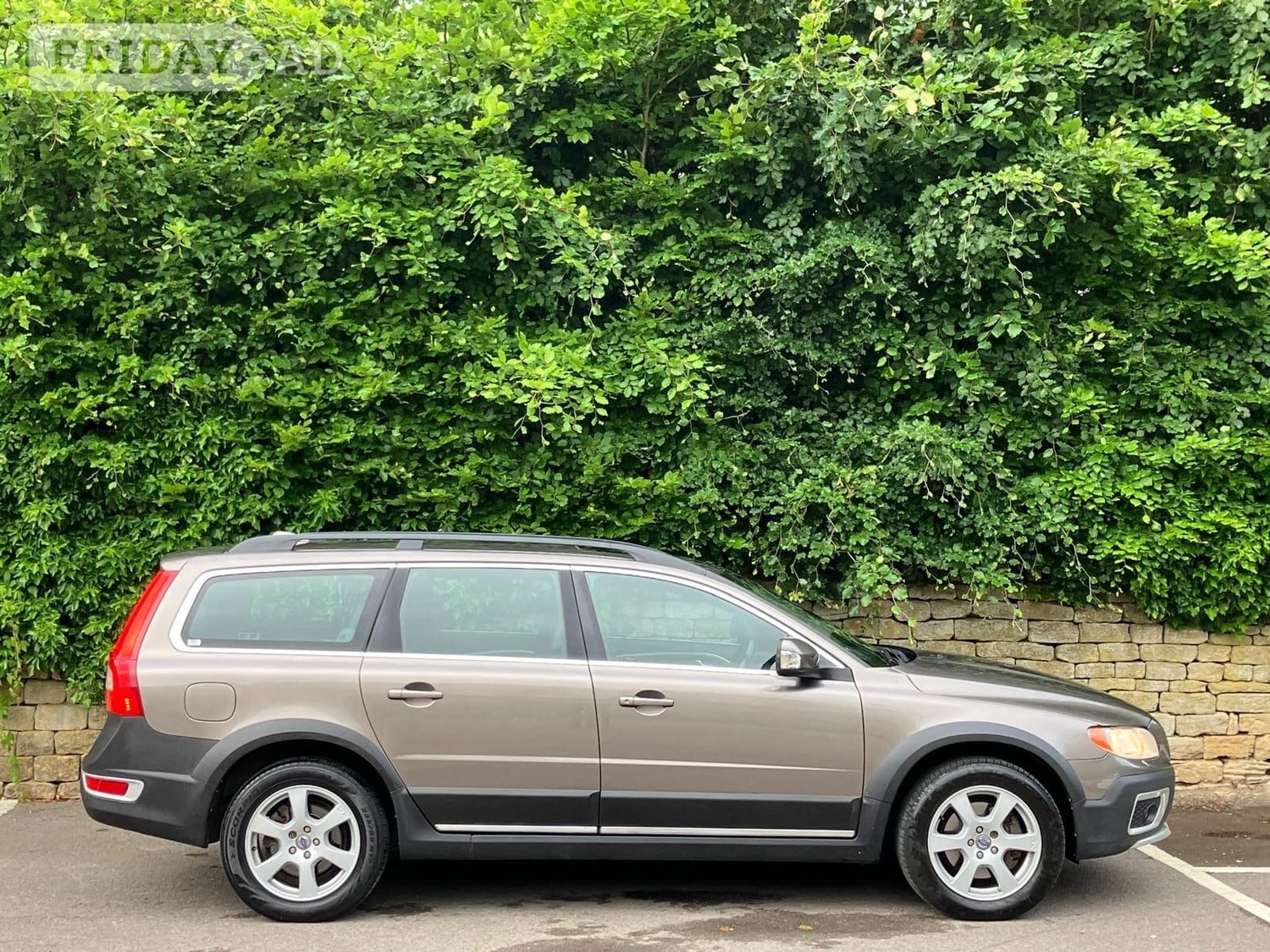 [ berth ]Volvo XC70