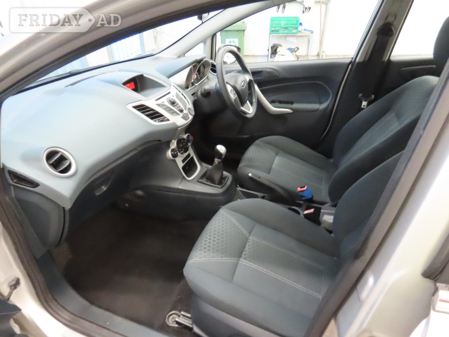 [ berth ]Ford Fiesta