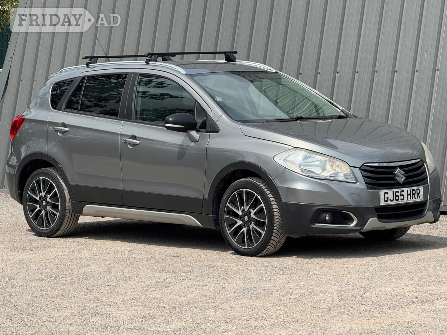 Suzuki SX4 2015 in Farnham